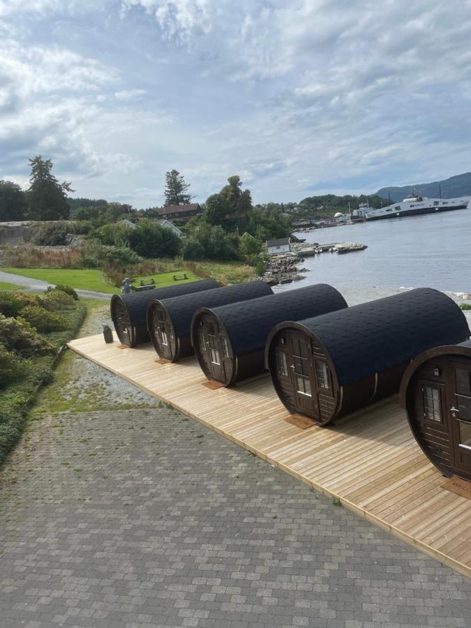 Sleeping Barrel Lodge Smaken Av Ryfylke Event As, Drives Ikke Som Hotell Hjelmeland エクステリア 写真
